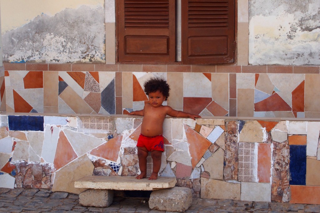 Cape Verde, Sal boy in town